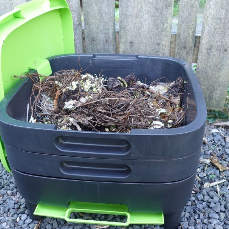 wormenhhotel voor kleine tuin